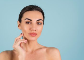 Intervenții estetice moderne în Craiova – Ce trebuie să știi despre Clinica Focus și chirurgia plastică